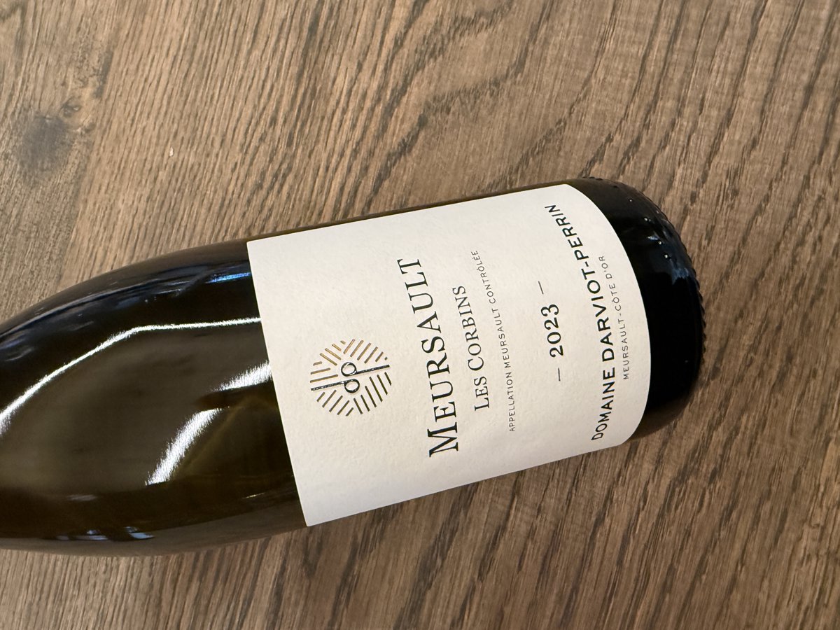 DARVIOT PERRIN MEURSAULT LES CORBINS BLANC 2023 0.75L.